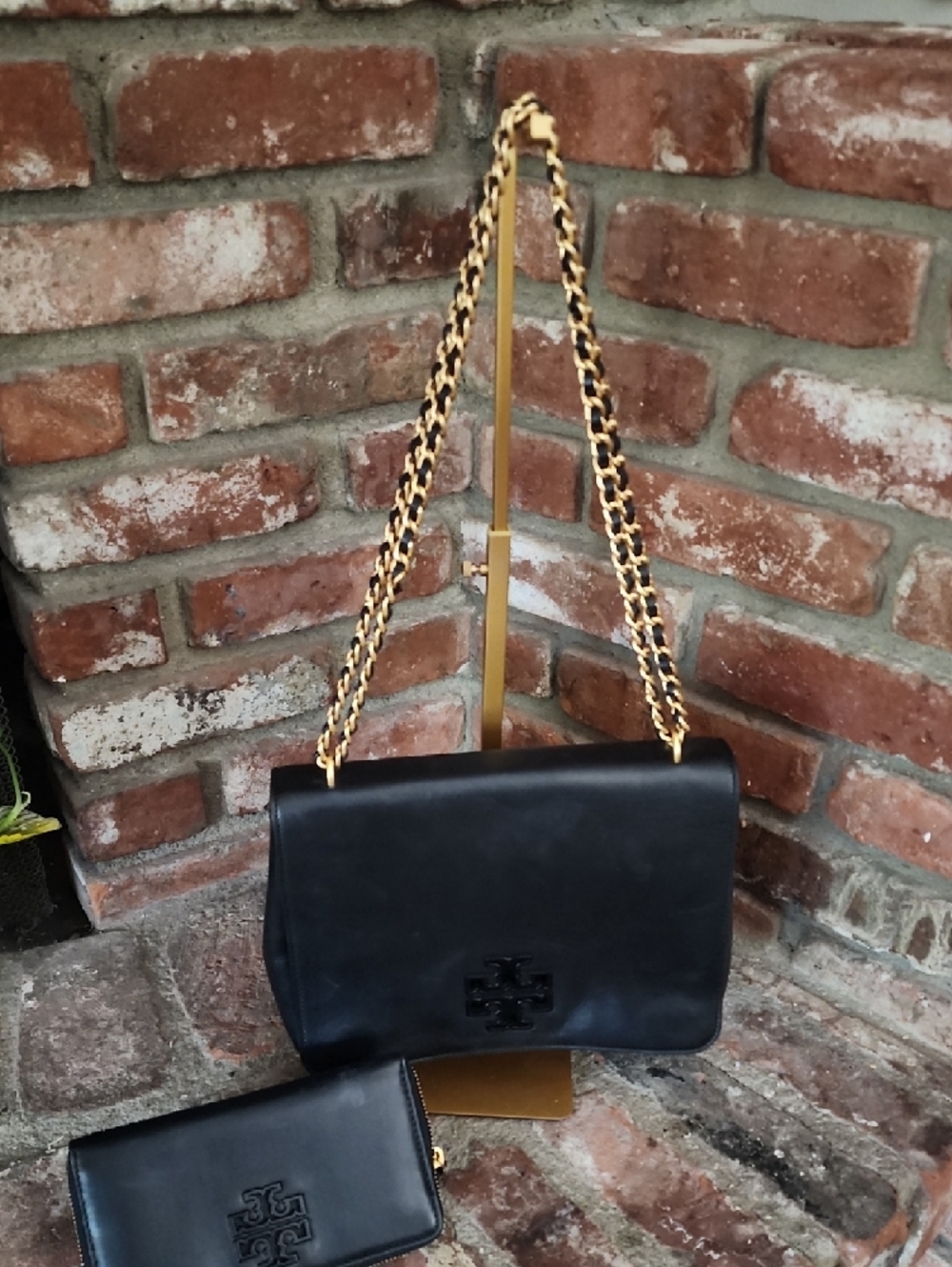 Tory Burch Black Leather Chain Shoulder Bag Gold Hardware Classic Logo W Wallet